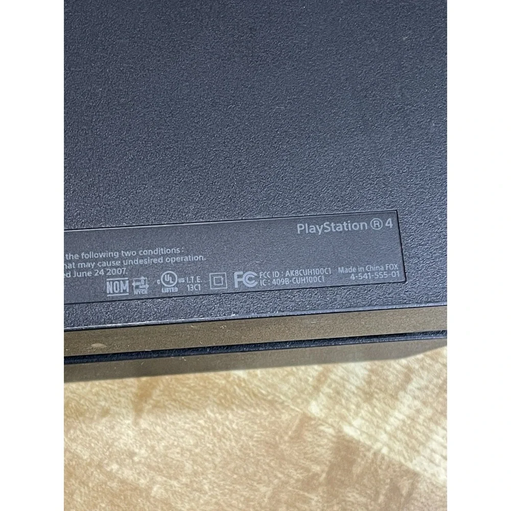 Sony Playstation 4 500GB Console CUH-1001A Does Not Power On